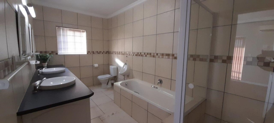 3 Bedroom Property for Sale in Velddrif Western Cape